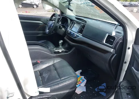 2016 Toyota Highlander Xle V6 from USA, damaged, VIN 5TDJKRFH8GS229615